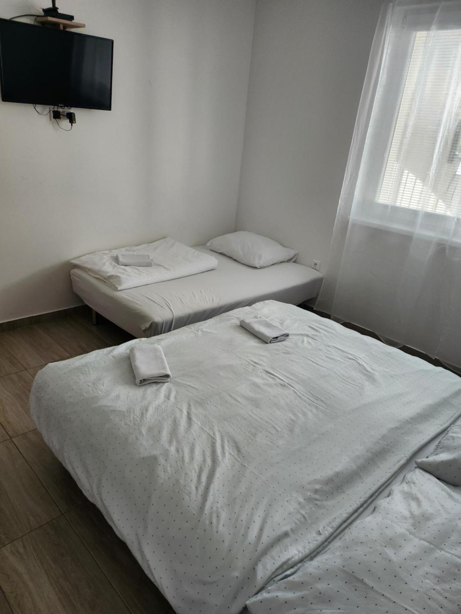 Apartmany Roland Вельки-Медер Экстерьер фото